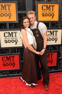 NASHVILLE, TN - JUNE 16:  (L-R) Singer Joey Martin Feek and Rory Lee Feek attend the 2009 CMT Music Awards at the Sommet Center on June 16, 2009 in Nashville, Tennessee.  (Photo by Rick Diamond/Getty Images)